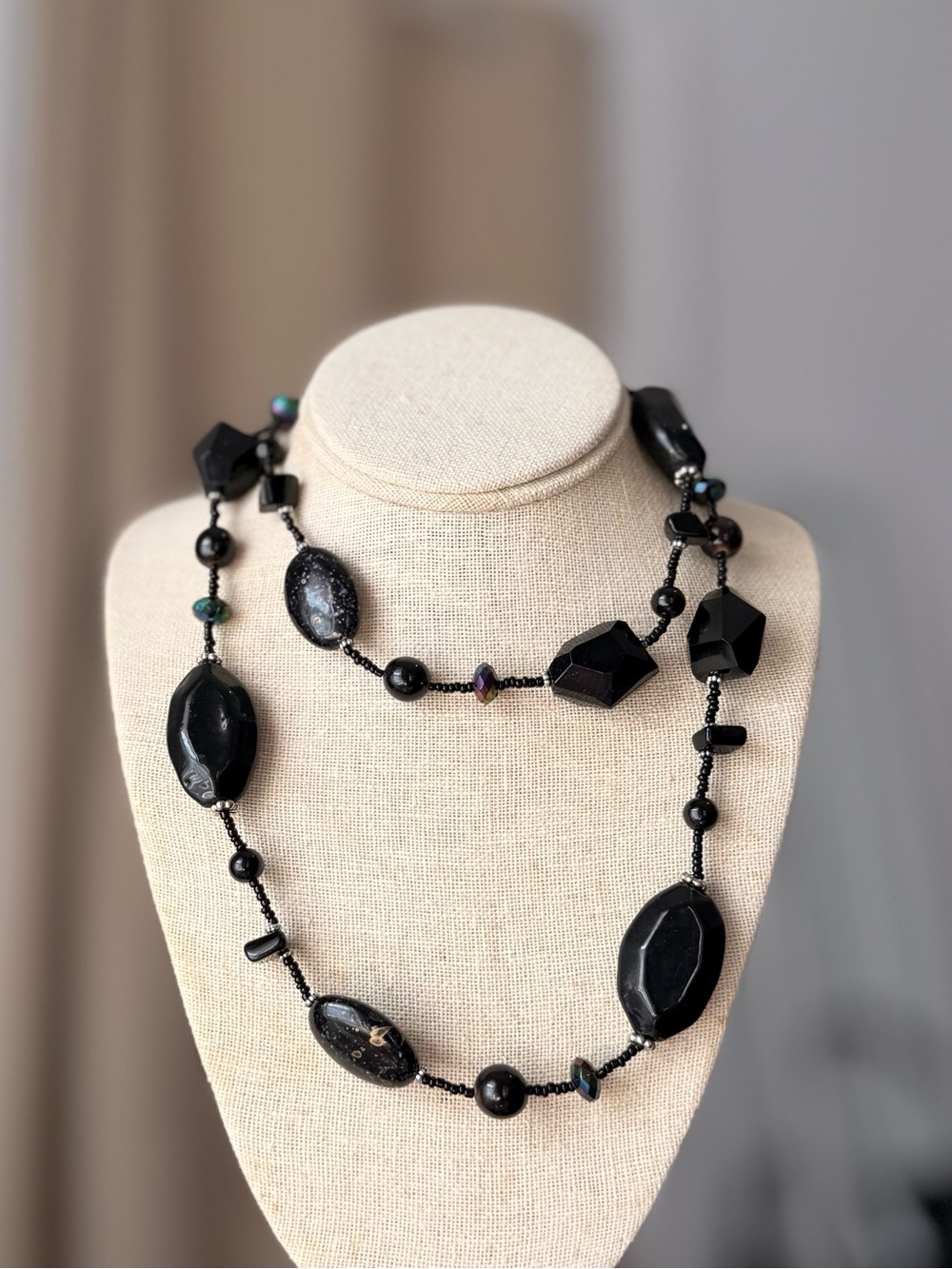 ✔Vintage Chunky Black Statement Beaded Long Necklace